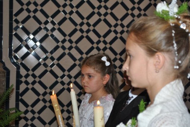 Перша Свята Сповідь та Урочисте Святе Причастя, м. Аленкир